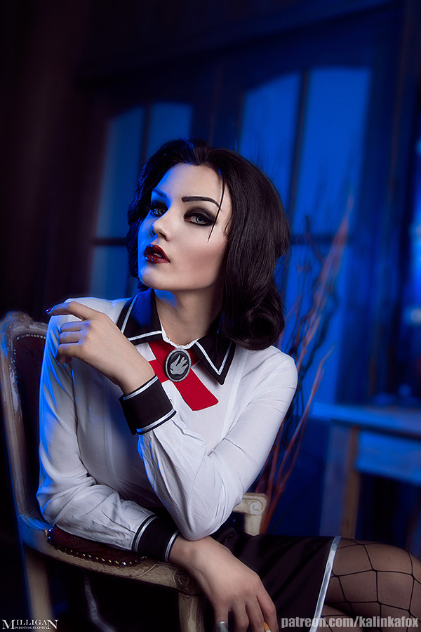 Klik pro zvětšení (Tento Noir cosplay z BioShock: Infinite vám vyrazí dych)