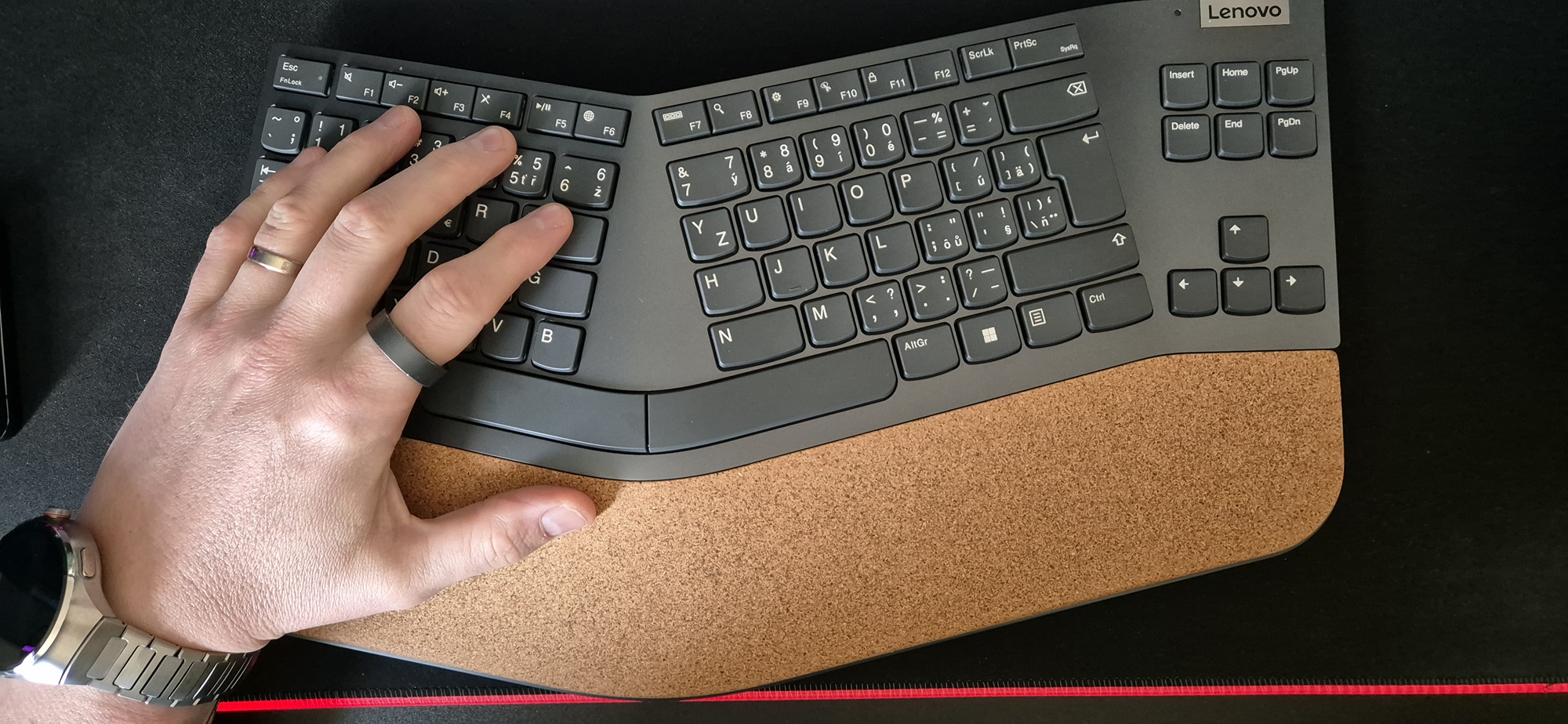 Klik pro zvětšení (Lenovo Go Wireless Split Keyboard - recenze)