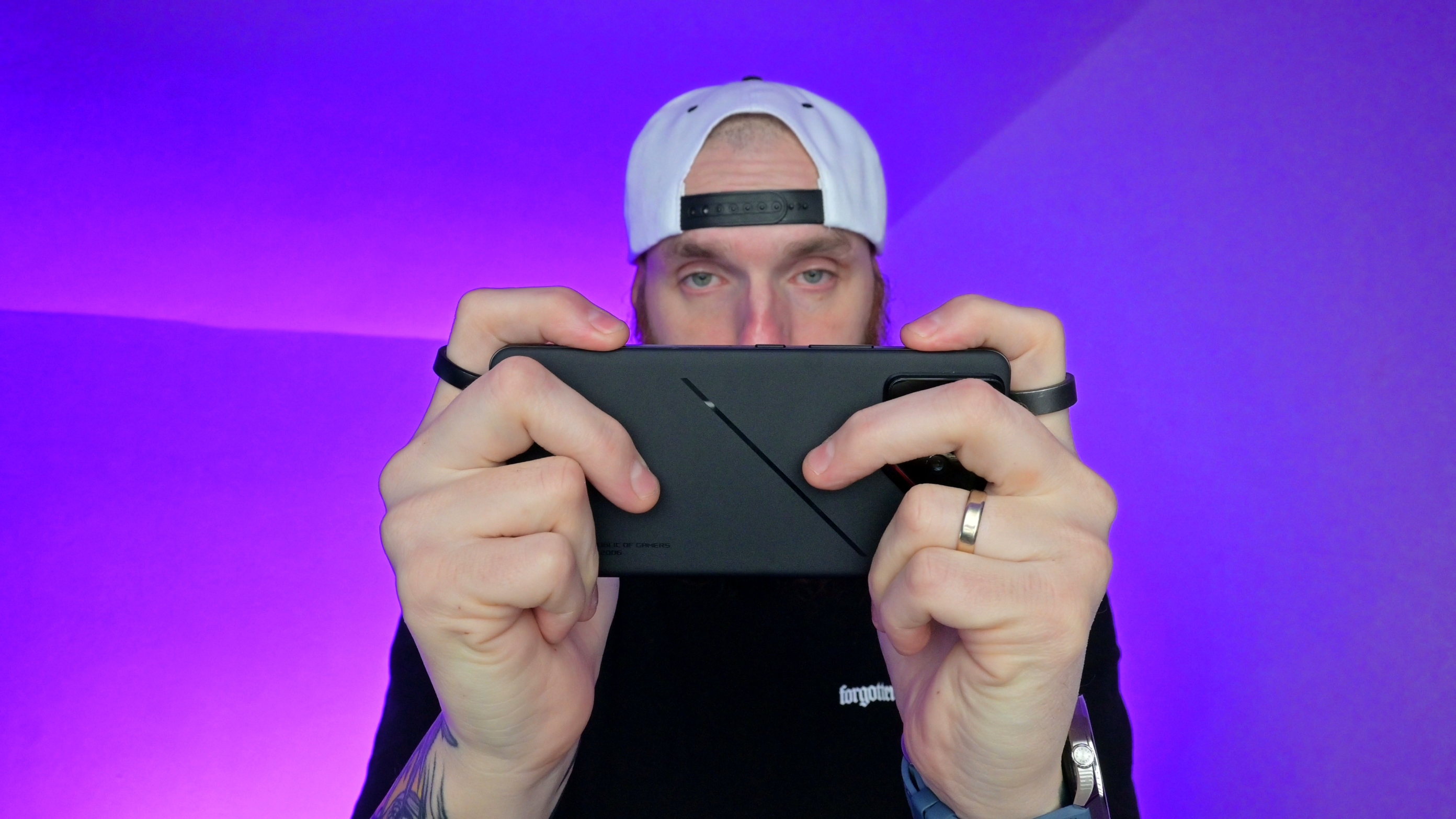 Klik pro zvětšení (ROG Phone 9 Pro - recenze)