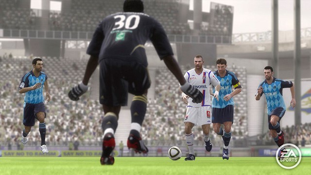 Klik pro zvětšení (FIFA 11 - preview)