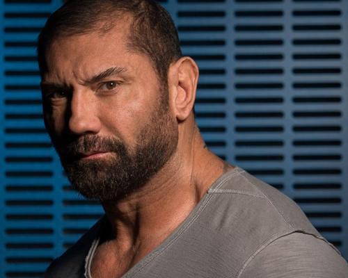 Dave Bautista ako Marcus Fenix?