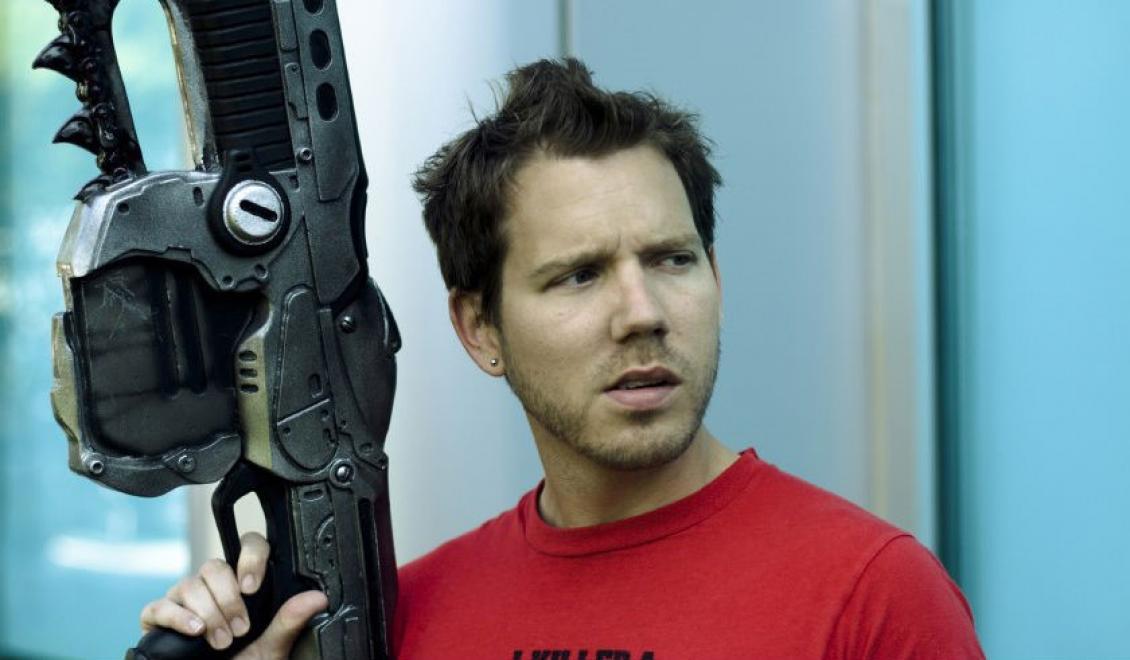 Vývojárska celebrita Cliff Bleszinski teasuje svoj nový titul