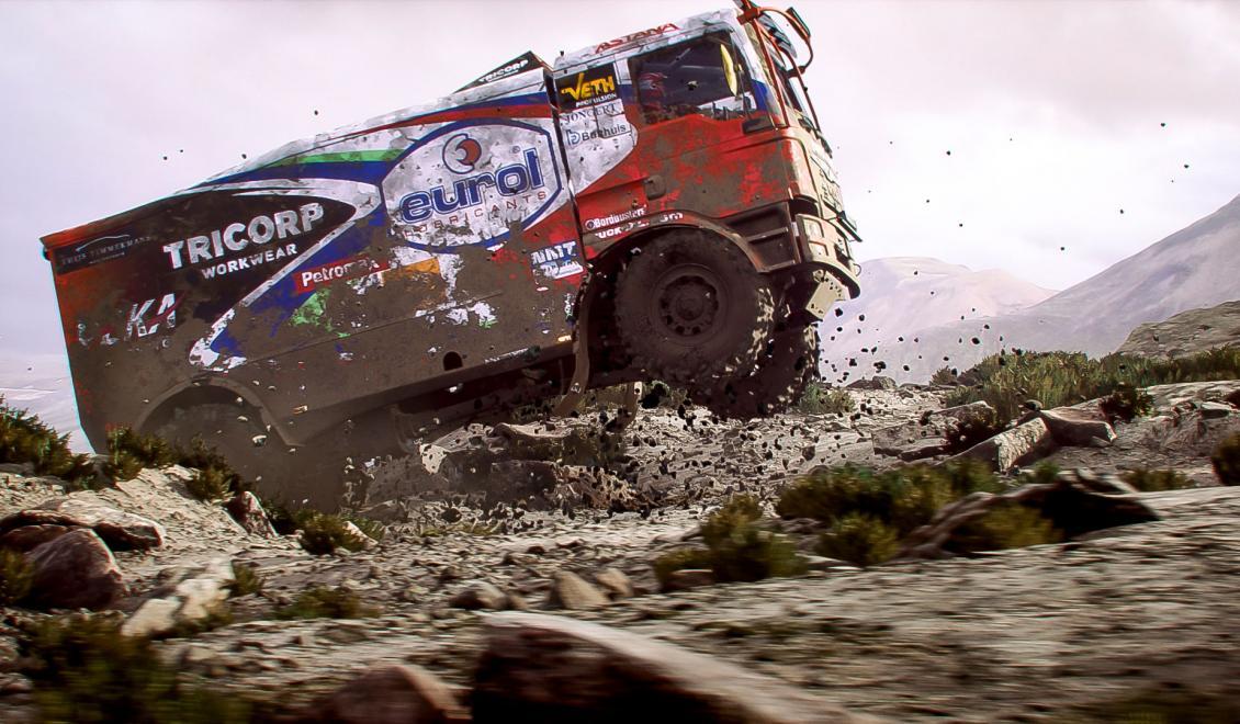 Dakar 18 sa vynára z prachu a ponúka pohľad na vozidlá