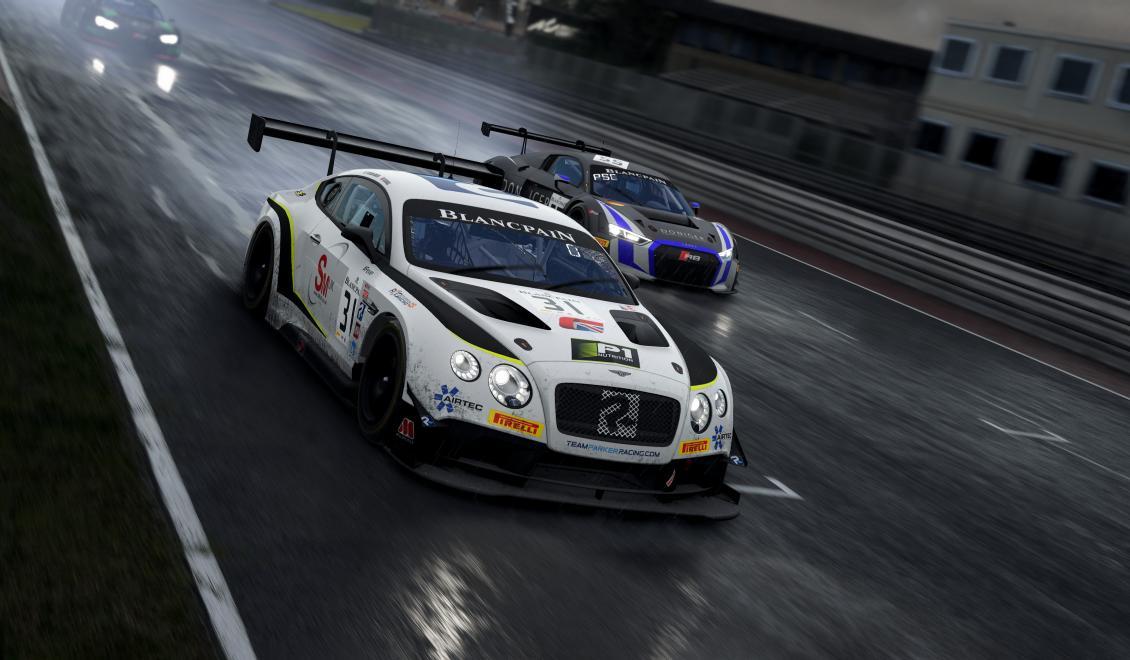 Závodní simulátor Assetto Corsa Competizione vyjde brzy v plné verzi