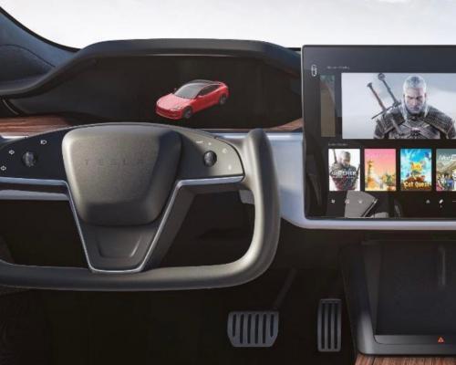 Musk chce mať v Tesla autách Steam